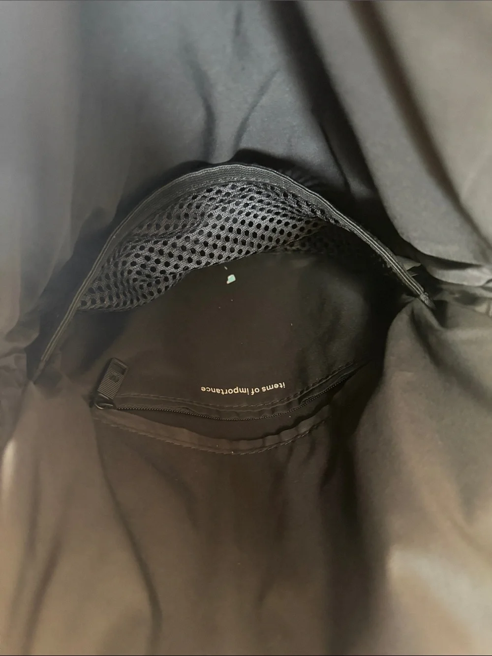 Lululemon Black cross body bag